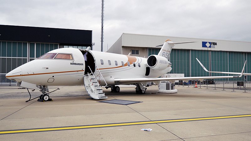 Bombardier Challenger 650